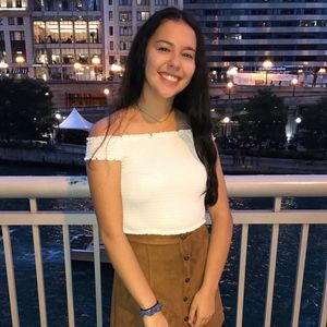 Meet your Posher, Alyssa